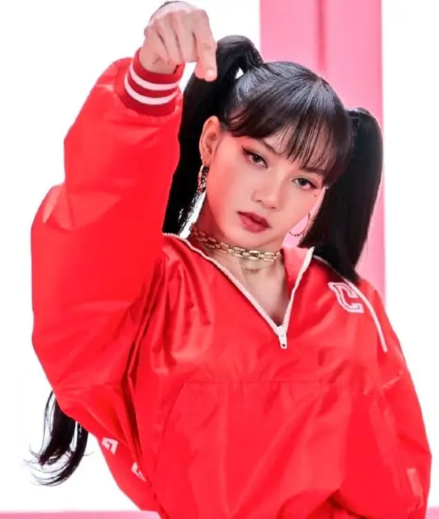 แม่ค้าลูกชิ้นยืนกินห่วง “ลิซ่า Blackpink” ติดโควิด ส่งกำลังใจให้หายเร็วๆ