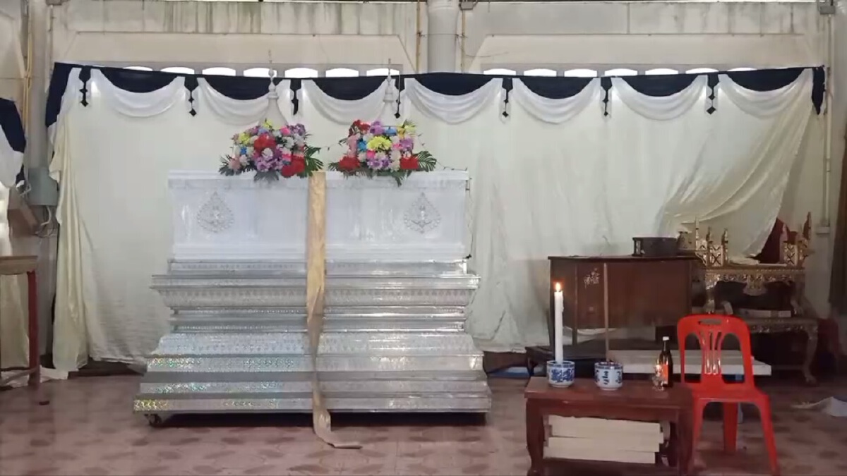 ลูกสาววอนประหารชีวิต มือฆ่าตัดคอสองผัวเมียดับสยอง
