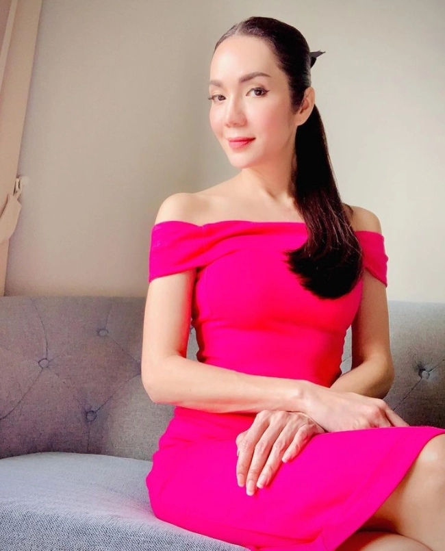 ฟาดอีก ! “อ๋อม สกาวใจ”  ถามปชช.ยังพอใจการทำงานของผู้บริหารอยู่ไหม ?