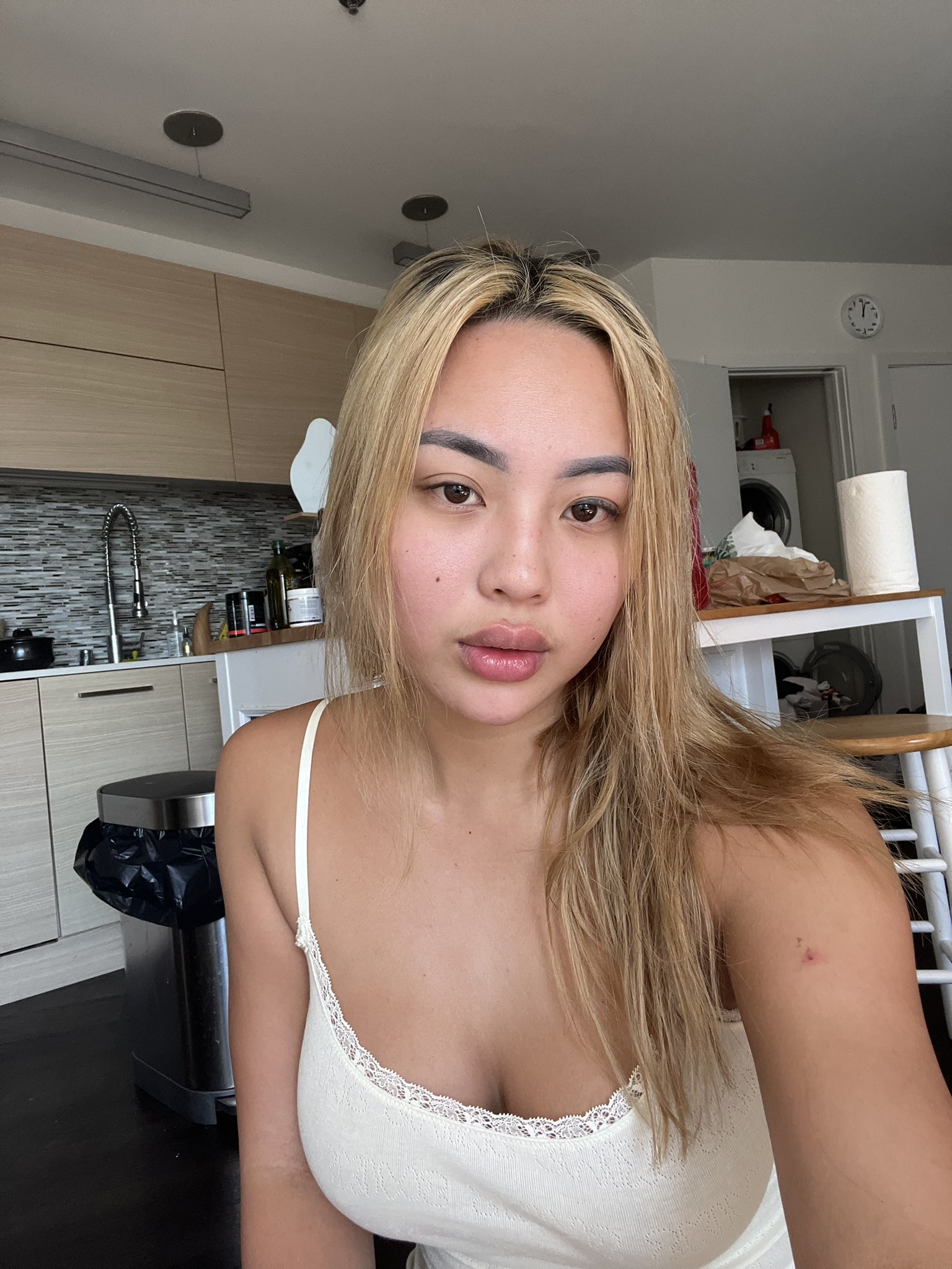 สยิว! Kazumi Squirts ดาว OnlyFans ประกาศลุยมีเซ็กซ์หนุ่ม 1,000 คน ก่อน