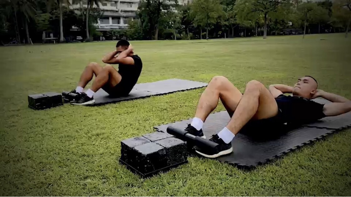ทหาร พล. 1 รอ. เปิดตัวนวัตกรรมใหม่ เครื่องช่วยทดสอบร่างกายแบบ New Normal