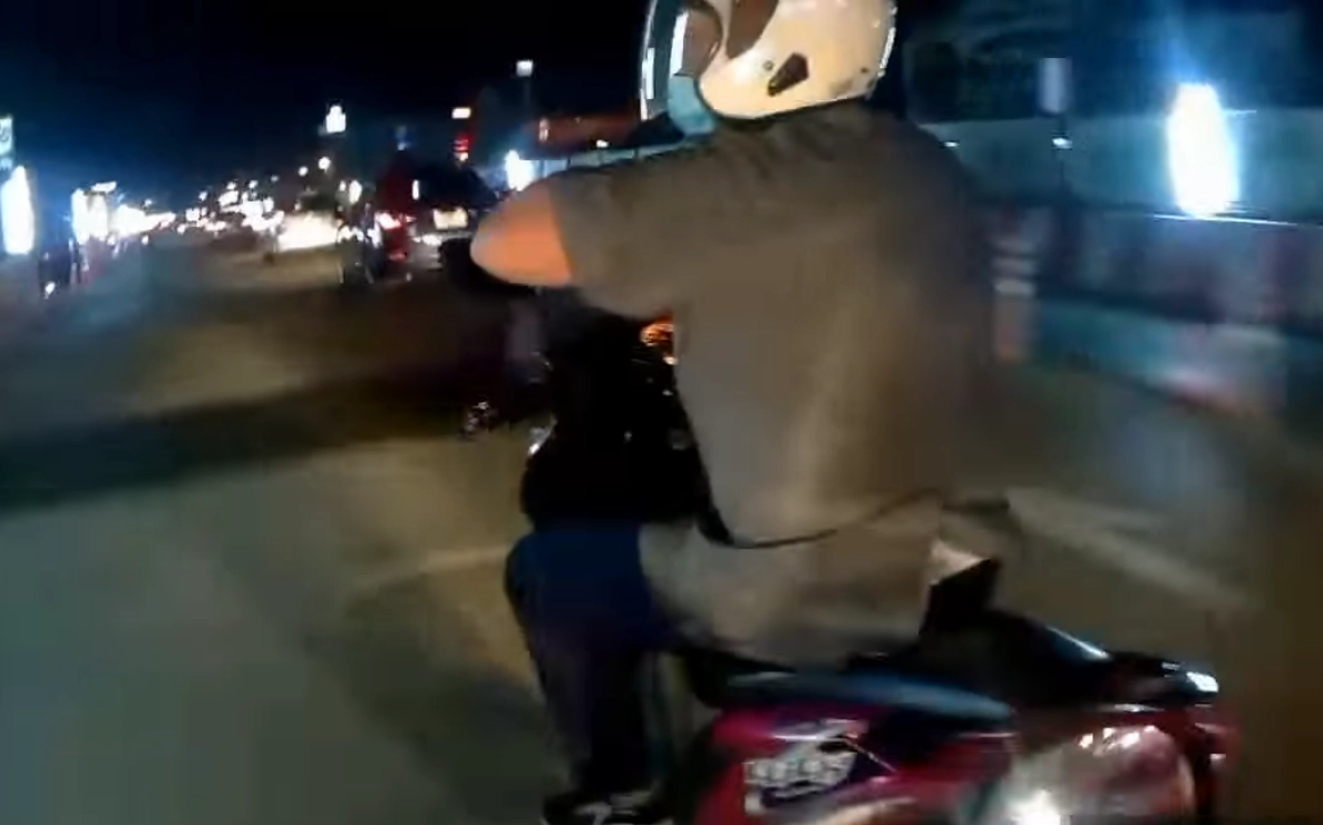 หวิดเดือด! "จยย.หัวร้อน" ชัก "คัตเตอร์" ขู่ฟันคู่กรณีฉุนปาดหน้า