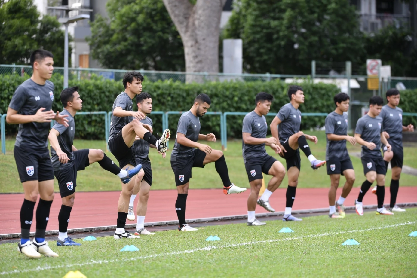 "ธีราทร"ยันช้างศึกจะร่วมใจเพื่อไปให้ถึงแชมป์