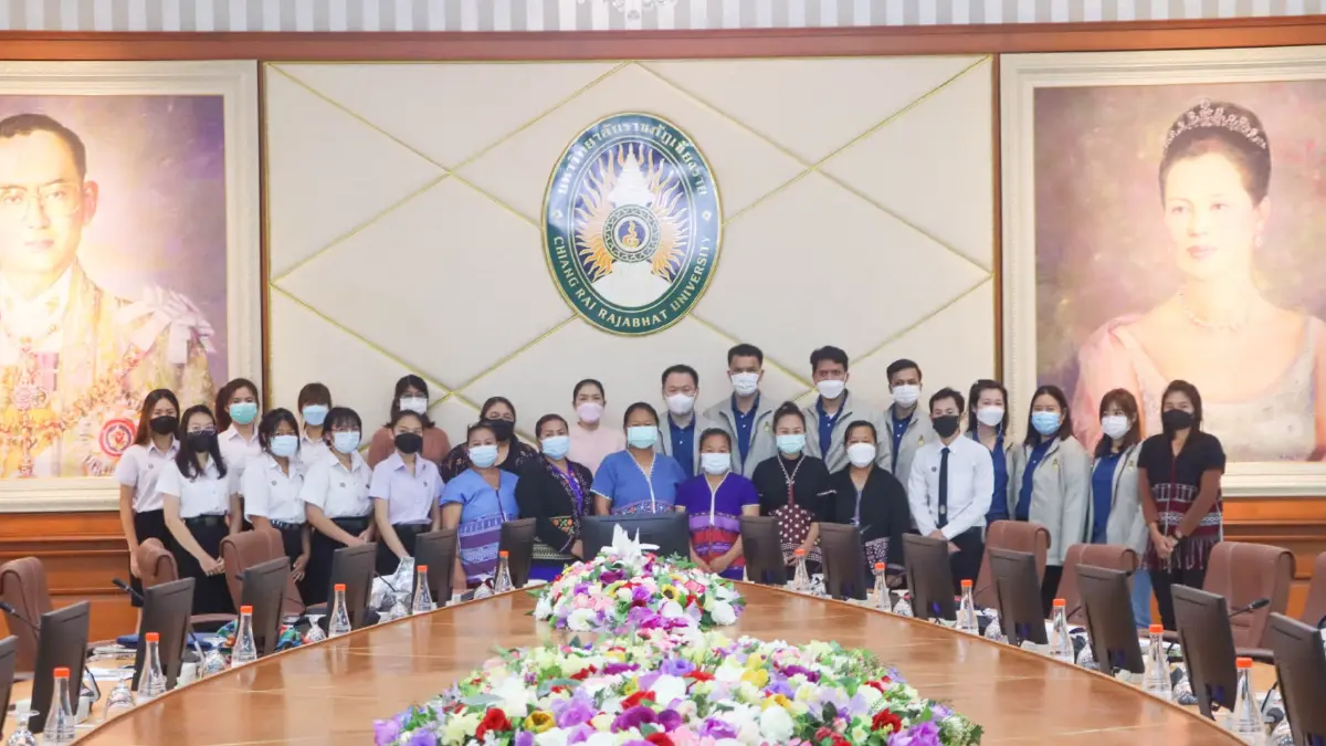 ปนป.11 กลุ่มไก่ฟ้า เดินหน้าผลักดันโครงการ"ญาญอ ผ้าทอแห่งวัฒนธรรม"