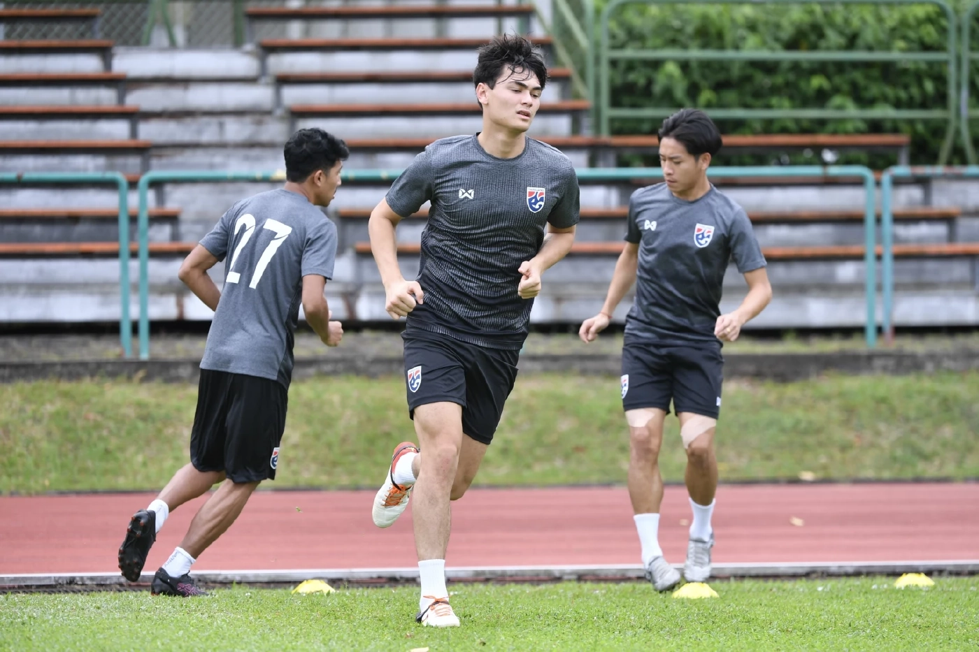 "ธีราทร"ยันช้างศึกจะร่วมใจเพื่อไปให้ถึงแชมป์