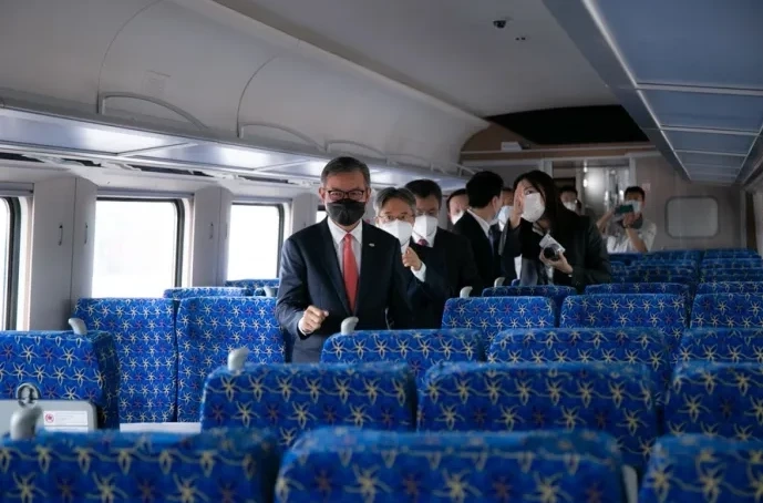 วันนี้ “วันชาติสปป.ลาว” รถไฟหัวกระสุนลาว-จีน เปิดทำการอย่างเป็นทางการ