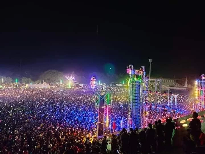 "คอนเสิร์ตงานช้างแฟร์" จับตา คลัสเตอร์ครึ่งแสน