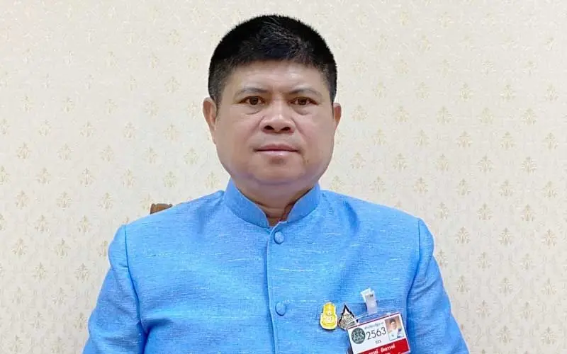 นายเสกสกล อัตถาวงศ์ ผู้ช่วยรัฐมนตรีประจำนายกรัฐมนตรี