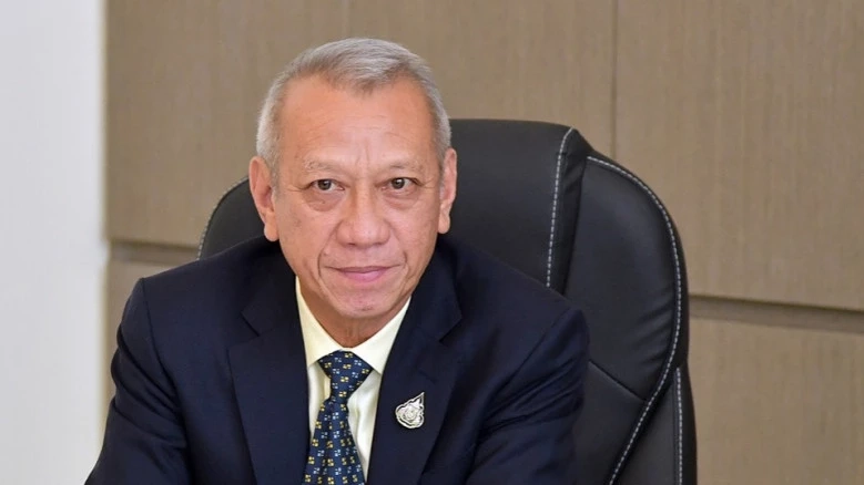 เปิดฉายารัฐบาลได้ชื่อ "ยื้อยุทธ์" ส่วนนายกฯ เป็น "ชำรุดยุทธ์โทรม"