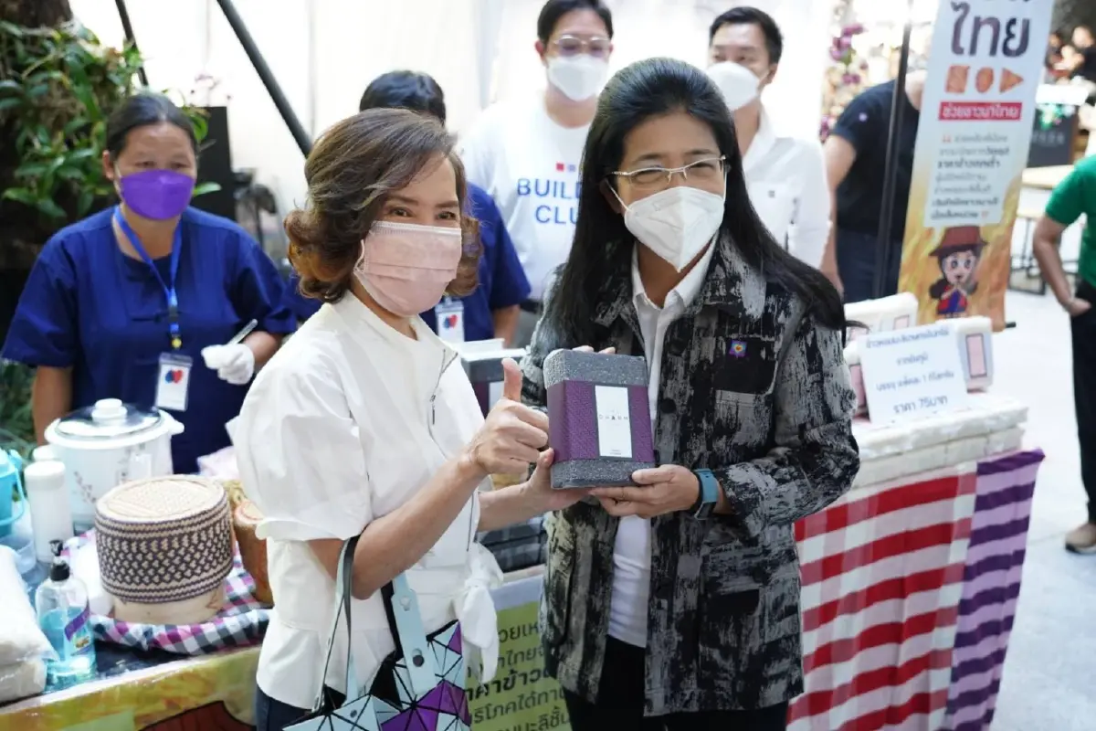 ไทยสร้างไทย อุดหนุนข้าวจากชาวนาโดยตรง