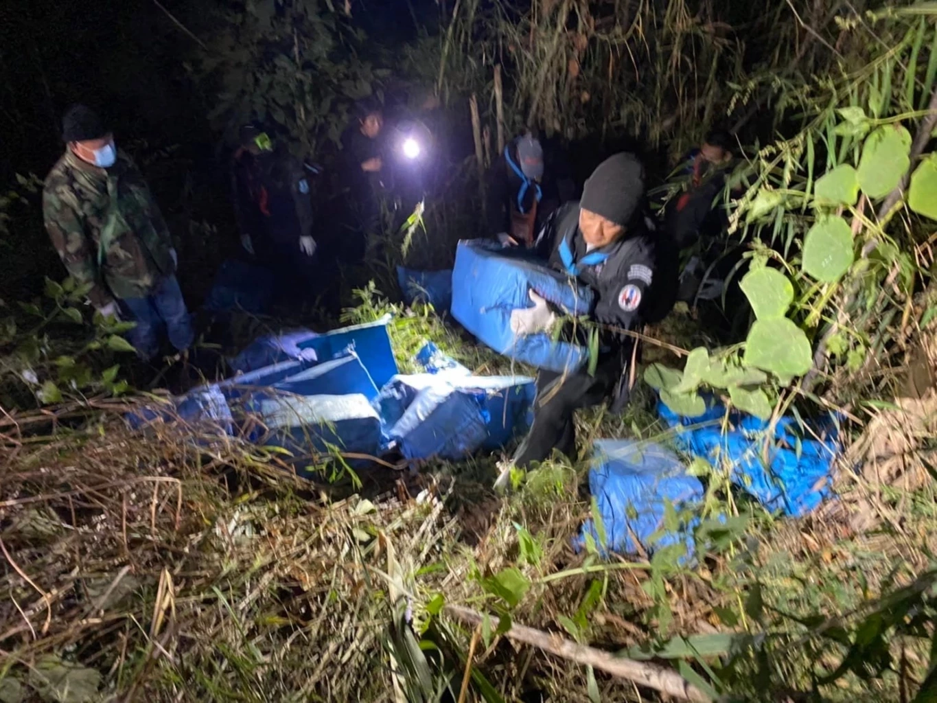 สุดสลด! ตำรวจแม่อายปะทะแก๊งค้ายา สารวัตรสภ.ฝางพลีชีพ 1 นาย