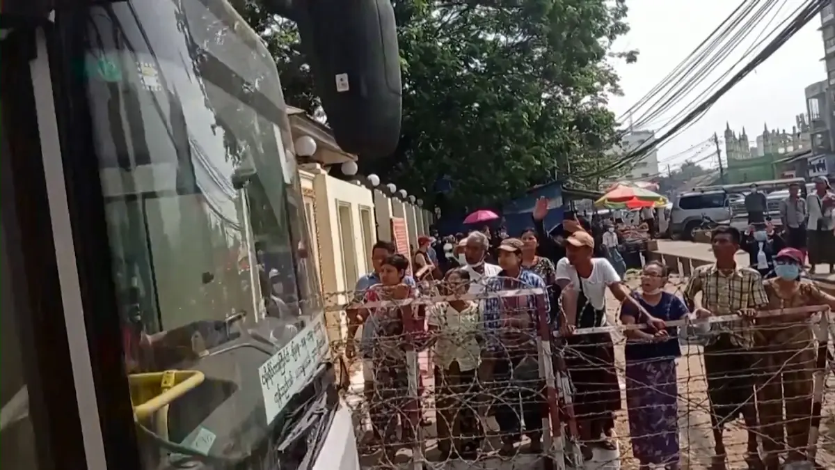 ร้องศาลอาญาระหว่างประเทศไต่สวนมิน อ่อง หล่าย