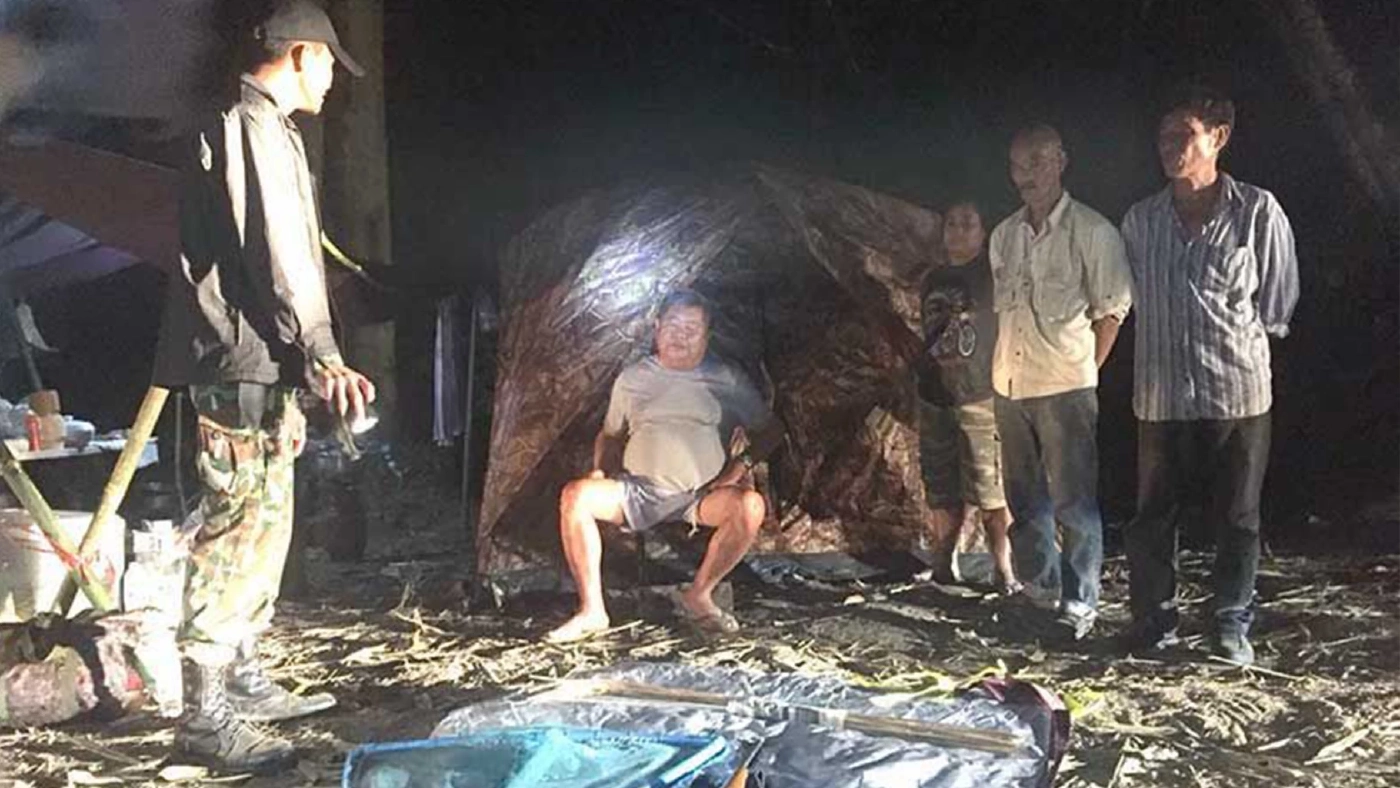 (แฟ้มภาพ) ขณะจับกุมนายเปรมชัย กรรณสูต 