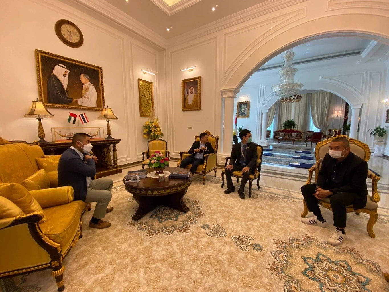 "บิ๊กโจ๊ก" นำทีม ศพดส.ตร. บินดูไบช่วยเหลือแรงงานไทยถูกหลอก