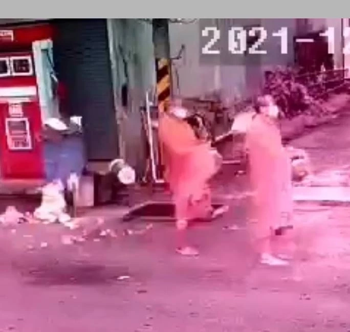 ตร. เร่งออกหมายจับคนร้ายวางระเบิดรือเสาะ โชคดี"พระสงฆ์-ทหาร"รอดหวุดหวิด