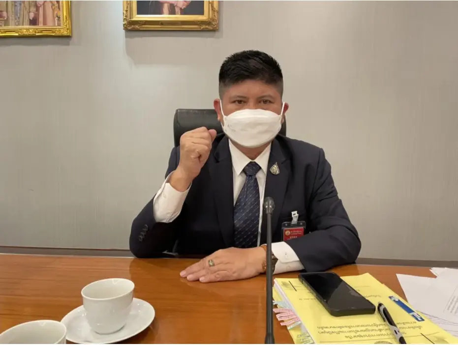 นายเสกสกล อัตถาวงศ์ ผู้ช่วยรัฐมนตรีประจำนายกรัฐมนตรี 