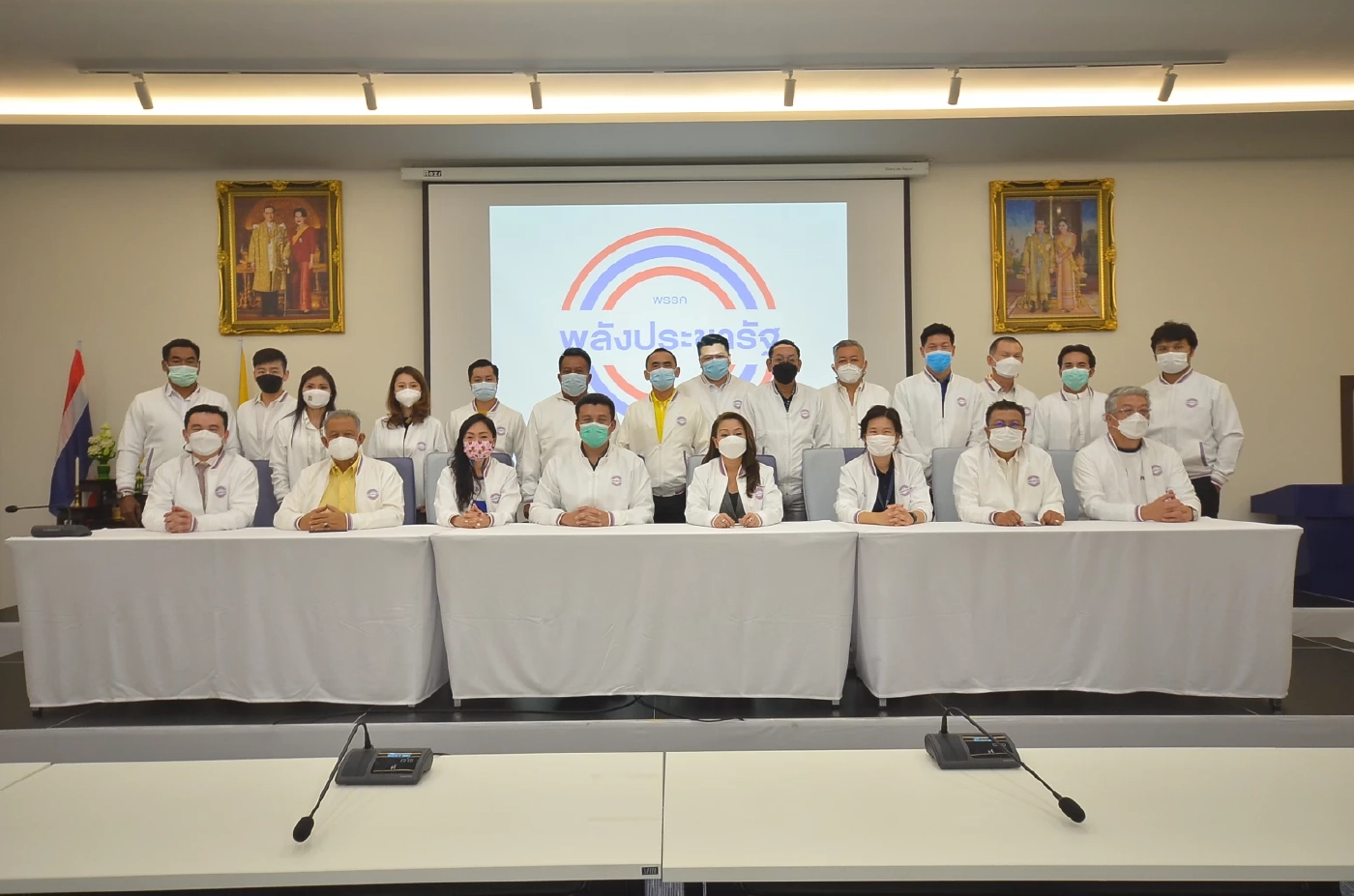 “พปชร” จ่อเปิดตัวผู้สมัคร ส.ก. ครบ 50 เขต ต้นปี 65 คัดเสร็จแล้ว 90%