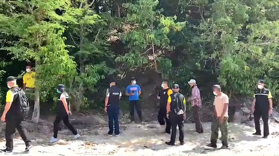 ชาวบ้าน บุกแจ้งความ เจ้าหน้าที่มีเอี่ยวออกโฉนด"เกาะนุ้ยนอก"มิชอบ