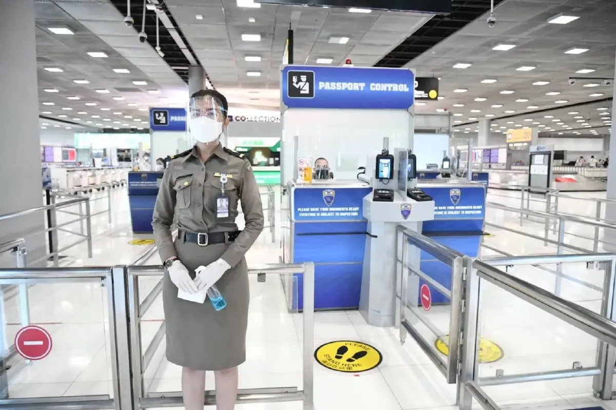 กทม. คุมเข้มสายพันธ์ุโอมิครอน เร่งตามนทท.จากแอฟริกา