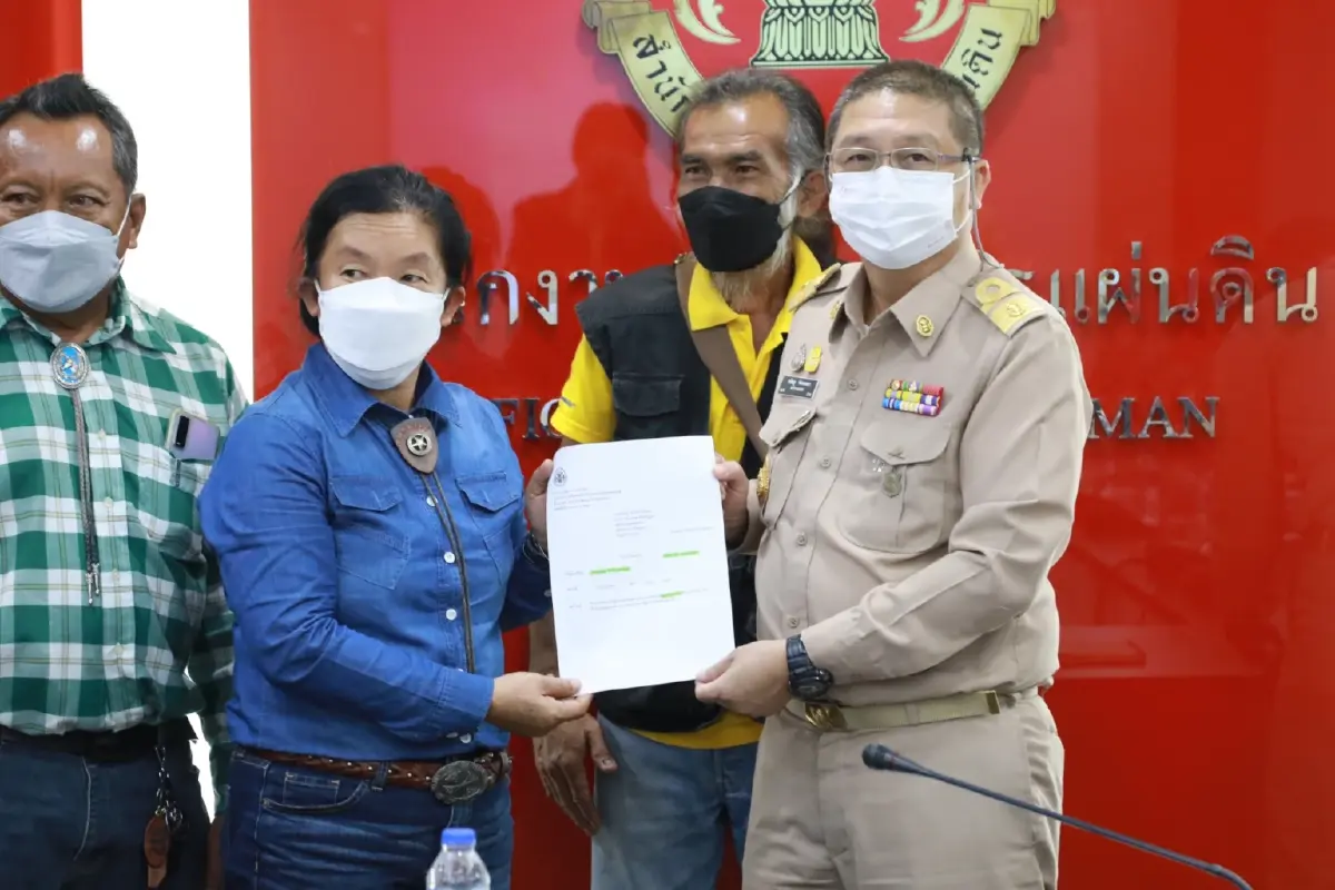 กลุ่มประชาสังคมฯ ร้องนายกฯ-ผู้ตรวจการแผ่นดิน สอบสวนรมว.ยุติธรรม