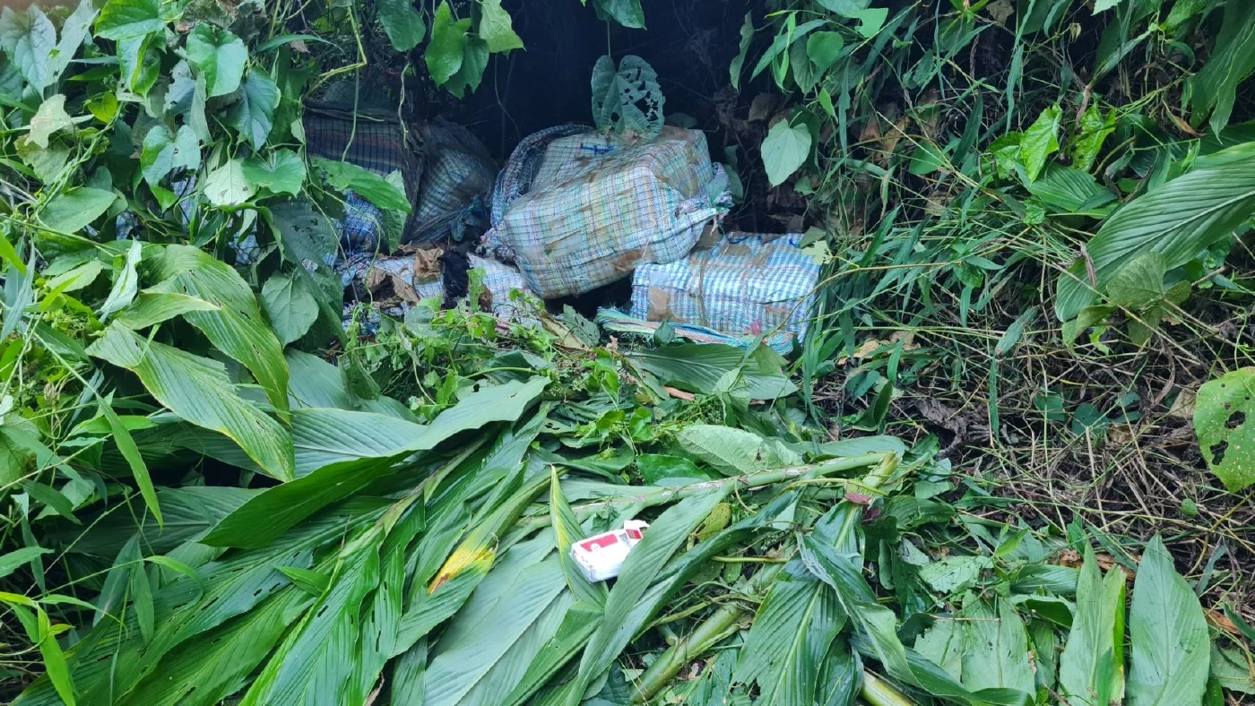 ยิงสั่นดอยผาฮี้! ทหารยิงปะทะกลุ่มขนยานรก ยึดยาบ้าล้านเม็ด