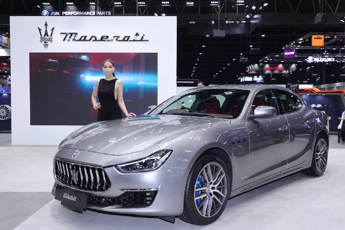 MASERATI: GHIBLI HYBRID