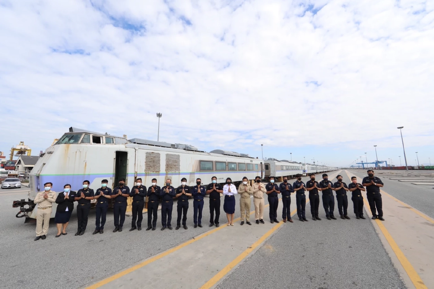 ขบวนรถไฟ JR Hokkaido มือสอง จากญี่ปุ่น จำนวน 17 คัน ถึงไทยแล้ว