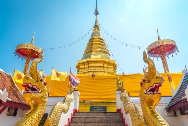 วัดพระธาตดอยคำ