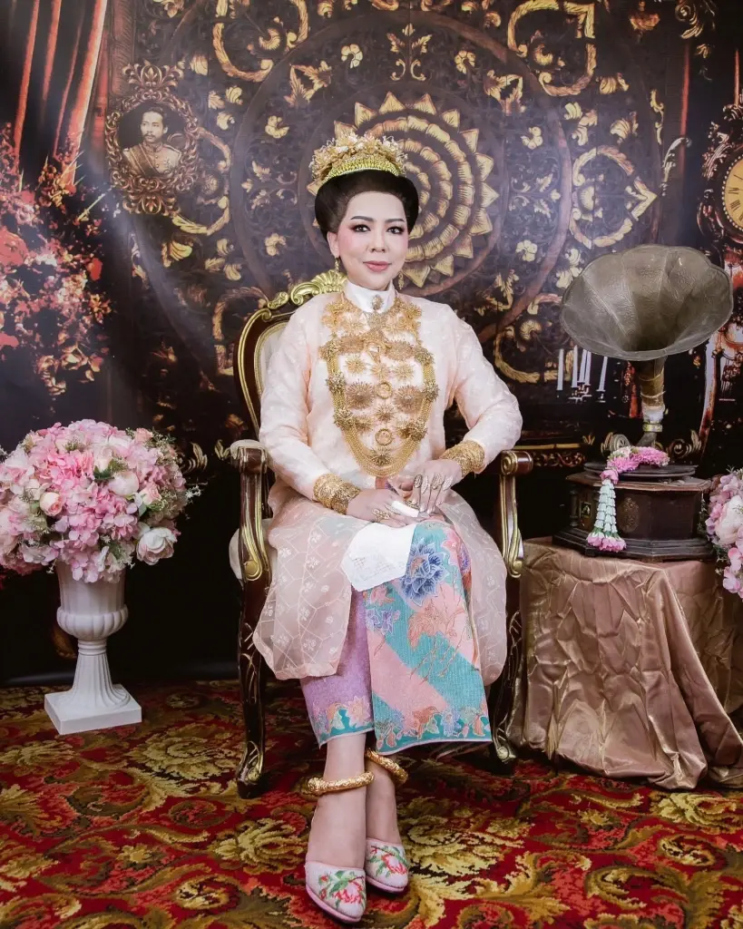 ทรงคุณค่ามอบรางวัลภาพออนไลน์นุ่งห่มผ้าไทย “ภาพเก่าเล่าเรื่อง ภูษาไทย”