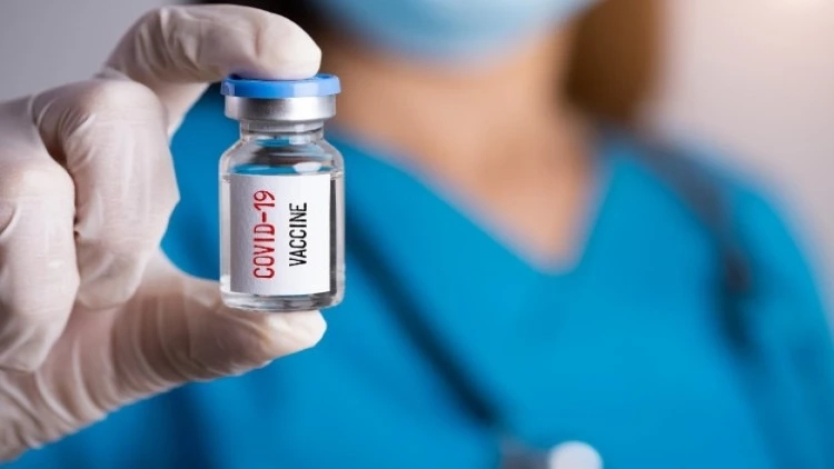 รัฐบาลชวนฉีดเข็ม 3 กระตุ้นภูมิ ช่วงปีใหม่ ไม่ประมาท การ์ดอย่าตก