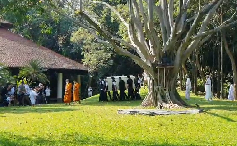 เสถียรธรรมสถานทำพิธีเคลื่อนกายสรีระสังขาร "แม่ชีศันสนีย์"