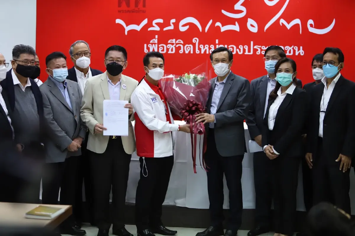 "เพื่อไทย" อ้าแขนรับ "จาตุรนต์" กลับคืนรังเก่า