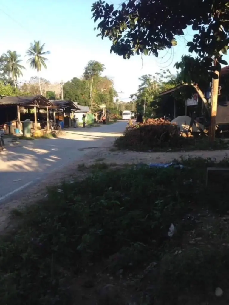 จนท.ปะทะคนร้ายขณะปิดล้อมตรวจค้นบ้านเครือข่าย "มาหามะ สะอิ"
