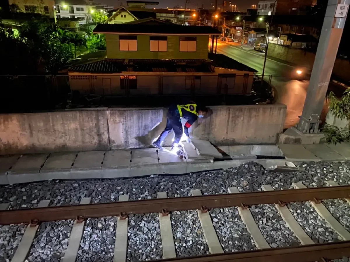 การรถไฟฯ เร่งขยายผล คดีลักลอบตัดสายใยแก้วนำแสง รถไฟฟ้าสายสีแดง