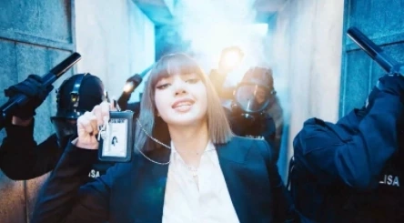 ที่สุดแห่งปี 2021 ปรากฎการณ์ “ลิซ่า” สวย –ปัง-ดังทุบสถิติโลก