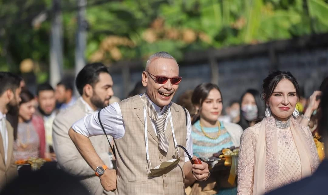 ชาดาฯ ยกขันหมากสู่ขอเจ้าสาวให้หลานชาย