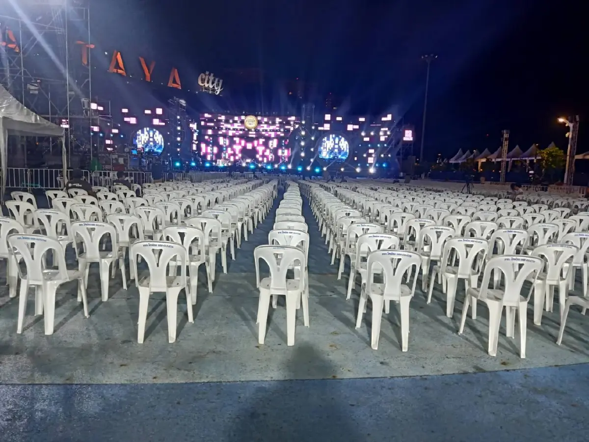 ชาวบ้านโวย “พัทยาเคาท์ดาวน์” เปิดเพลงกระหึ่มเกือบเช้า แทบไม่ได้นอน