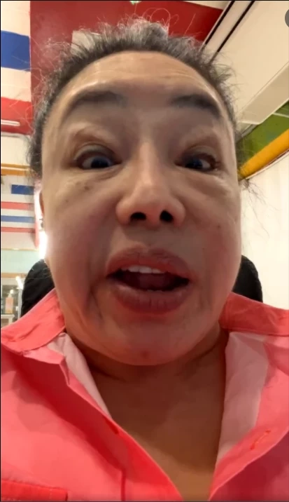 "พิม ซาซ่า" รีวิวผิดหวังเล็กน้อย กล่องสุ่ม "พิมรี่พาย" 