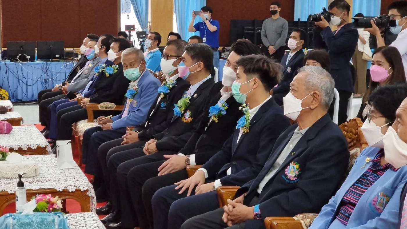 สวนกุหลาบนนท์นำร่องเปิดหลักสูตร AI และ IOT