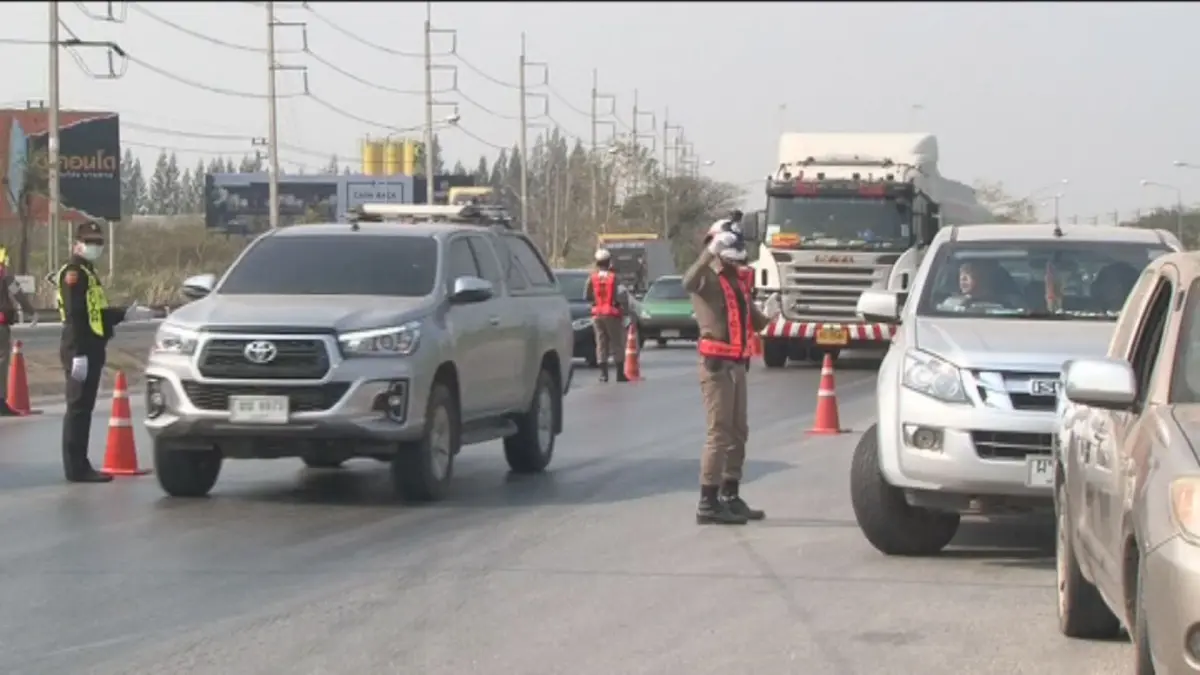 นายกฯ สั่งการเข้มตรวจจับรถควันดำ ตั้งเป้าลดฝุ่น PM2.5