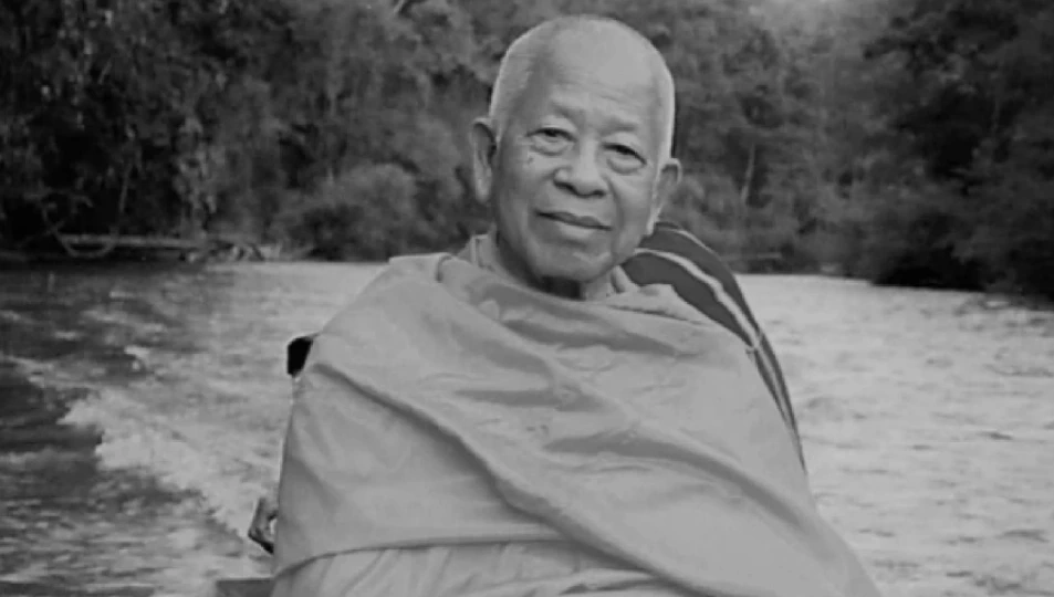 เคลื่อนสรีระสังขาร ”สมเด็จช่วง” จากศิริราชไปวัดปากน้ำ ลูกศิษย์แห่รับแน่น