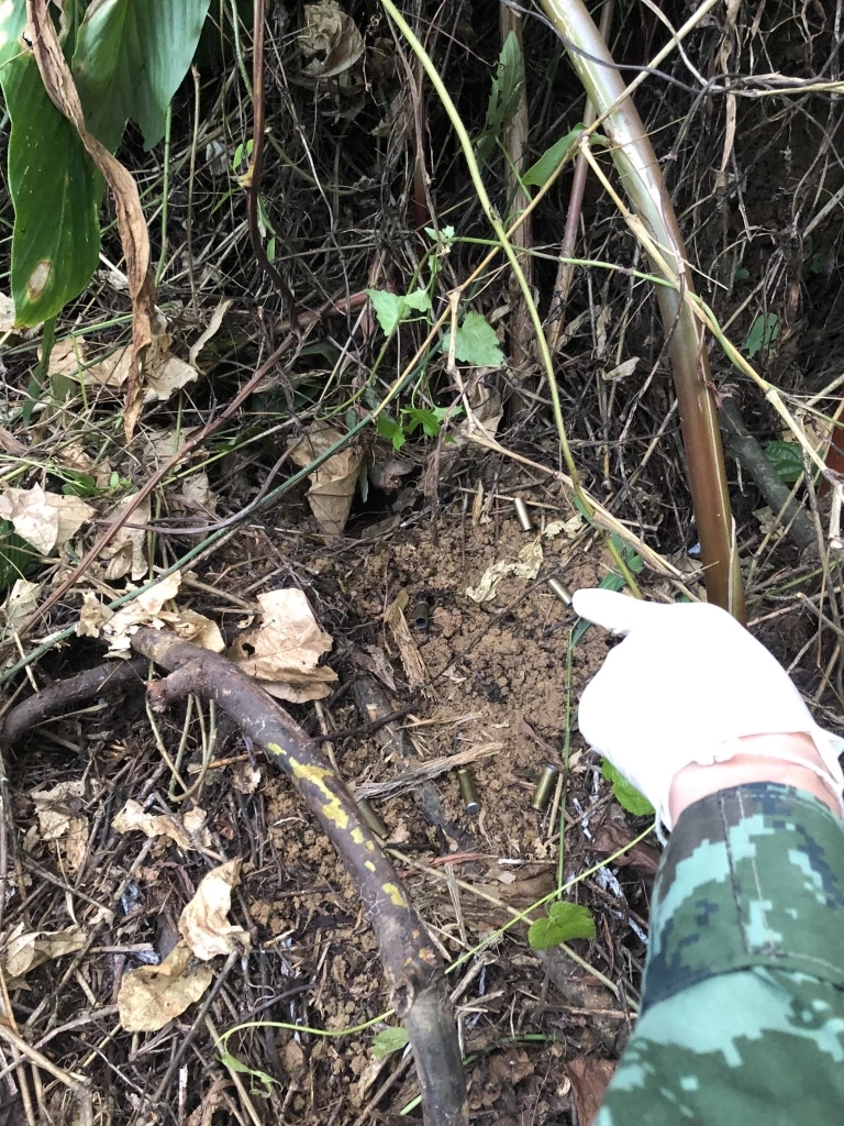 ยิงสั่นดอยผาฮี้! ทหารยิงปะทะกลุ่มขนยานรก ยึดยาบ้าล้านเม็ด