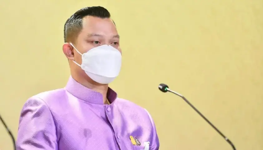 โฆษกรัฐบาลขอ กลุ่มรถบรรทุกเข้าใจแก้น้ำมันแพง หลังถูกขู่หยุดเดินรถ 2 แสนคัน