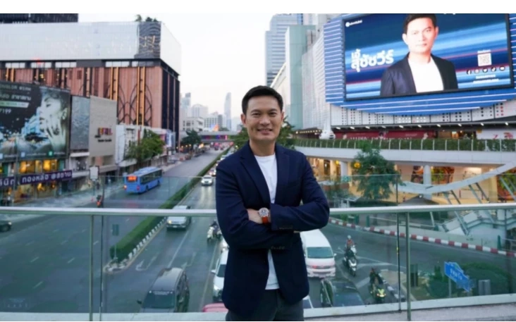 ดร.สุชัชวีร์ สุวรรณสวัสดิ์ หรือ ดร.เอ้ ว่าที่ผู้สมัครรับเลือกตั้งผู้ว่าฯ กทม. ในนามพรรคประชาธิปัตย์