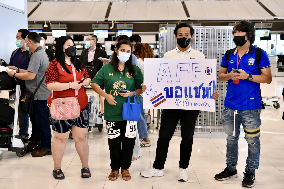 ช้างศึกยกพลบุกสิงคโปร์-ตั้ง"ชนาธิป"กัปตันทีม