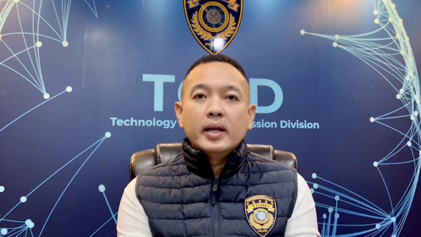 พ.ต.อ.ศิริวัฒน์ ดีพอ รอง ผบก.ปอท. ในฐานะรองโฆษกสำนักงานตำรวจแห่งชาติ 