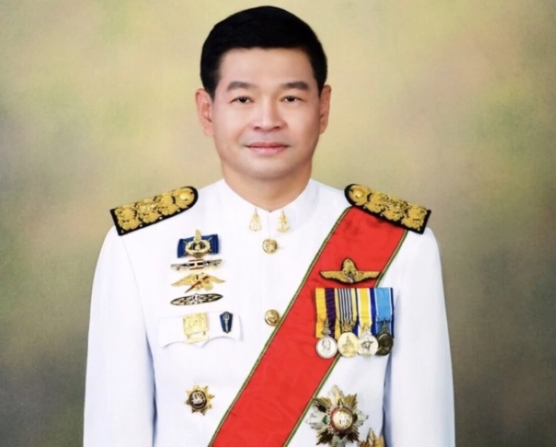 นายวัชรินทร์ ภาณุรัตน์ อัยการพิเศษฝ่ายการสอบสวน 2