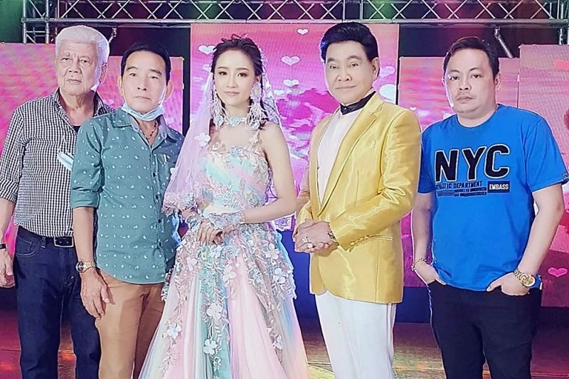 คอลูกทุ่งฟันธง “ไปถอดหน้ากาก” เพลงลูกทุ่งแท้ ที่คนไทยอยากฟัง