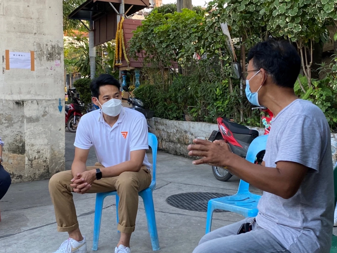 หาเสียงหนัก! "เพชร กรุณพล" ลงพื้นที่ตลาดทุ่งสองห้อง ขอโอกาสเป็น ส.ส.