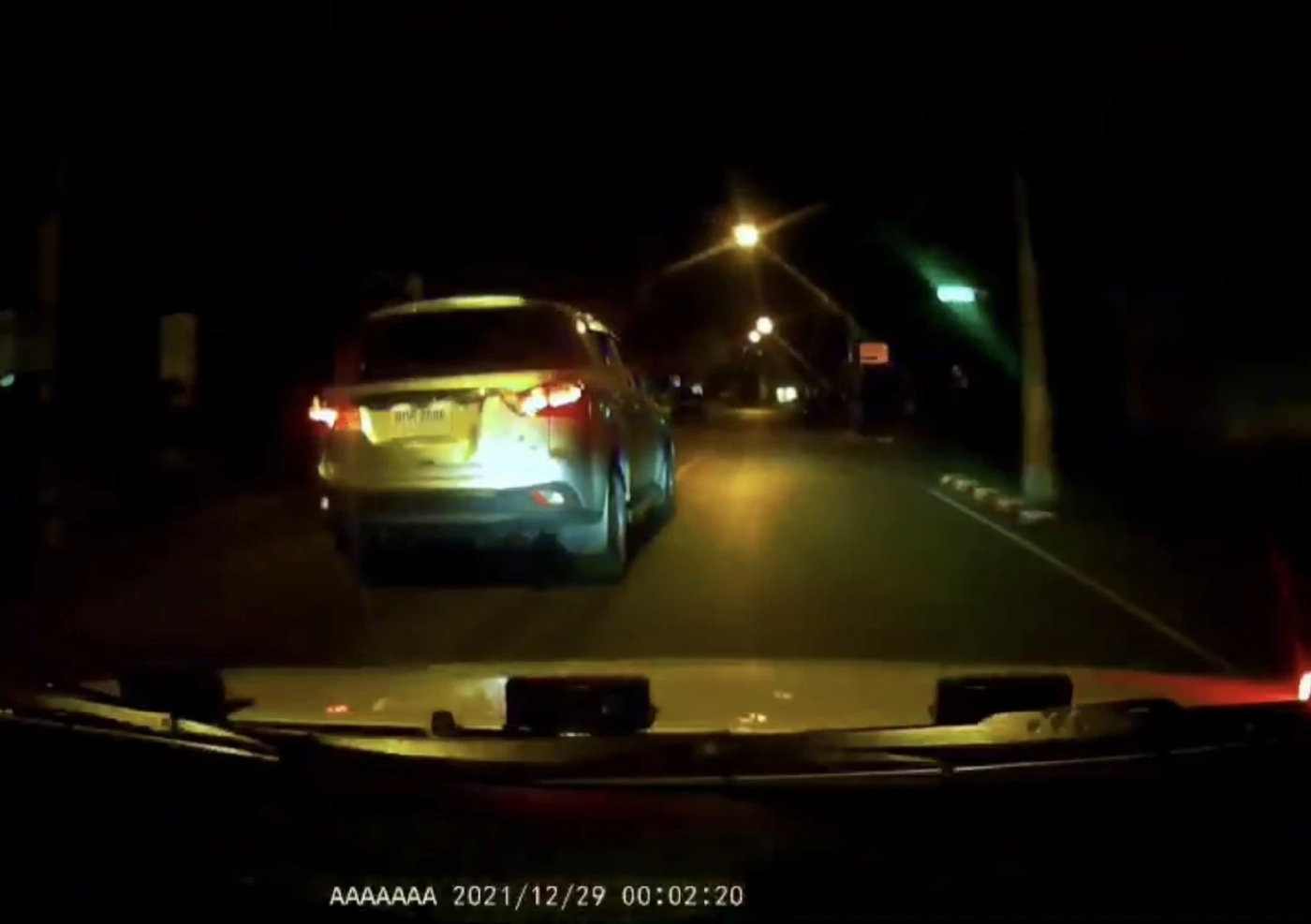 เปิดคลิปกล้องหน้ารถกู้ภัย ผู้พิพากษา​ชนแล้วซิ่งหนี